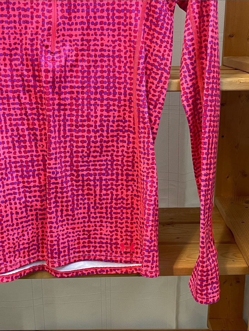 Under Armour Pink Patterned Quarter-Zip Performance Top - Picture 2 of 16